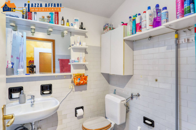 Appartamento in vendita a Marchirolo