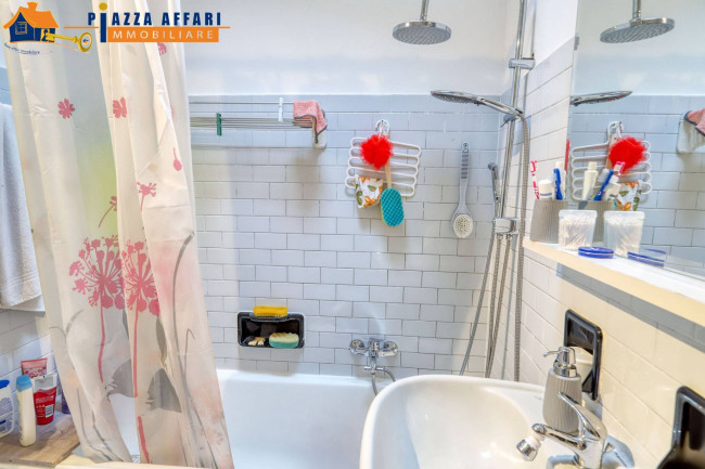 Appartamento in vendita a Marchirolo