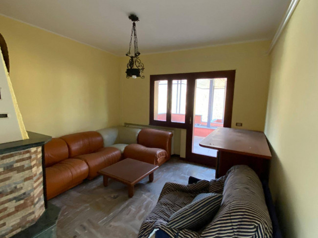 Appartamento in affitto a Cadegliano-Viconago