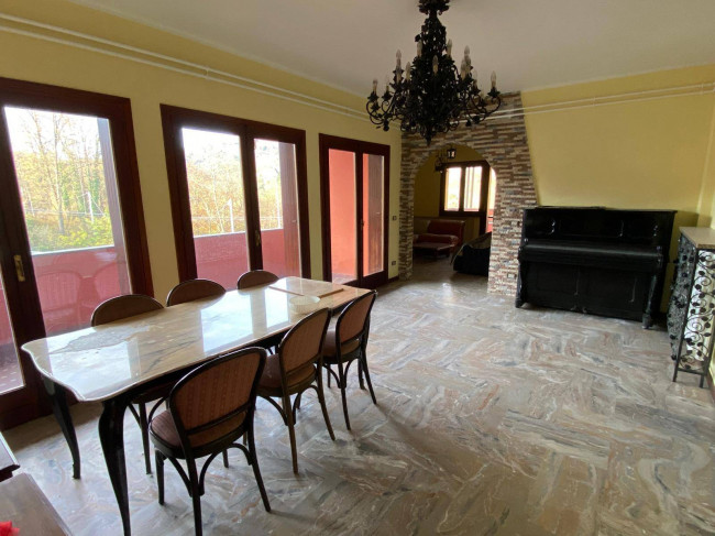 Appartamento in affitto a Cadegliano-Viconago