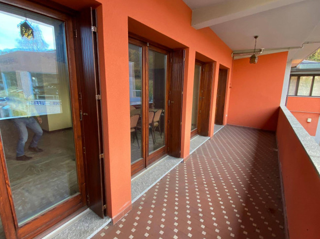 Appartamento in affitto a Cadegliano-Viconago