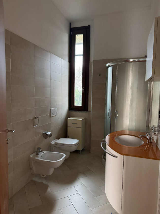 Appartamento in affitto a Caronno Varesino