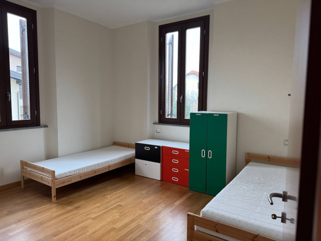 Appartamento in affitto a Caronno Varesino