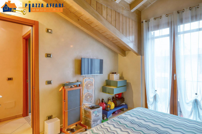 Mansarda in vendita a Marchirolo