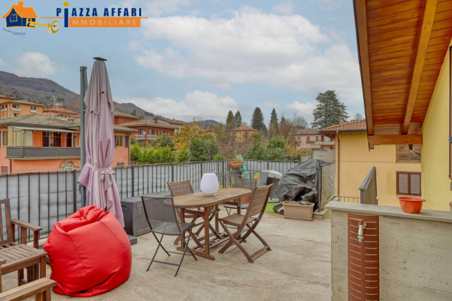 Mansarda in vendita a Marchirolo