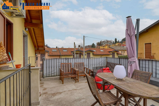 Mansarda in vendita a Marchirolo