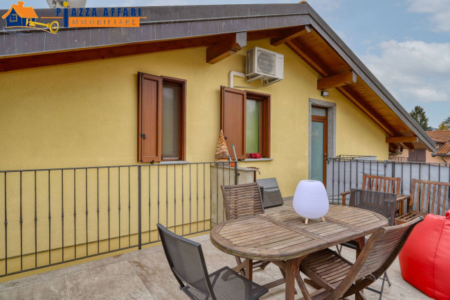 Mansarda in vendita a Marchirolo