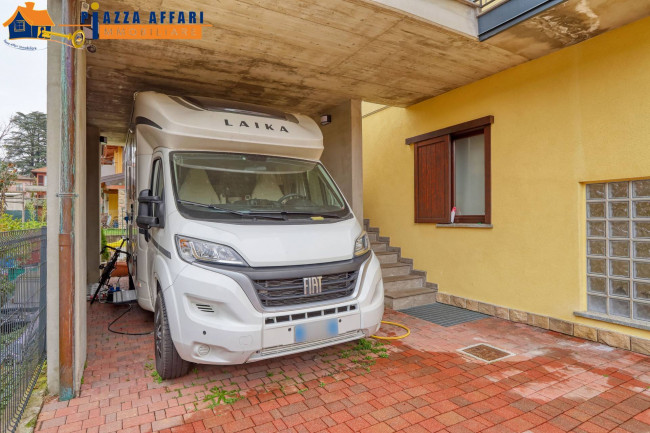 Mansarda in vendita a Marchirolo