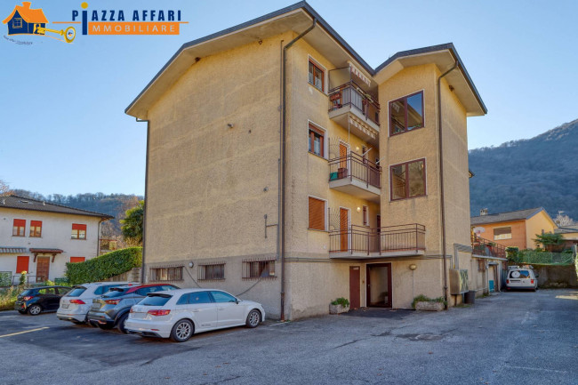 Appartamento in vendita a Lavena Ponte Tresa