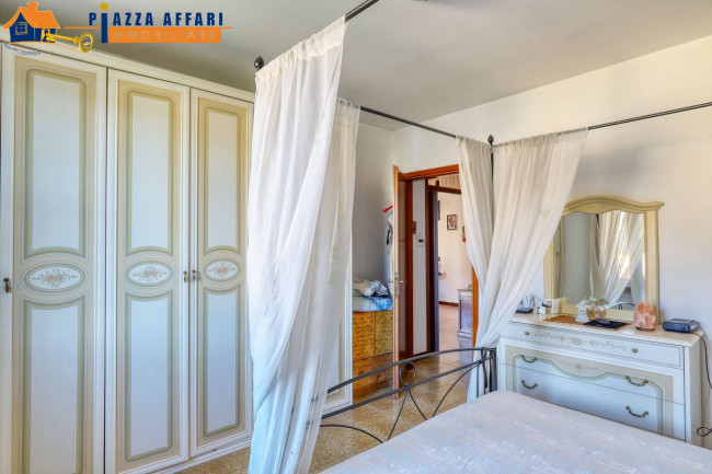 Appartamento in vendita a Marchirolo