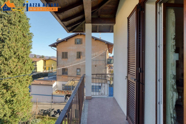 Appartamento in vendita a Marchirolo