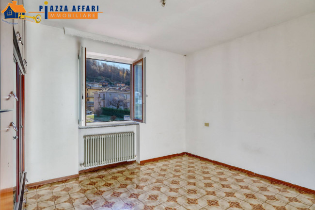 Appartamento in vendita a Marchirolo