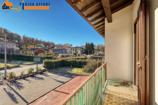 Appartamento in vendita a Marchirolo