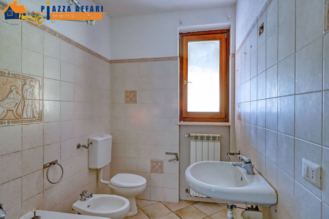 Villa Bifamigliare in vendita a Marchirolo