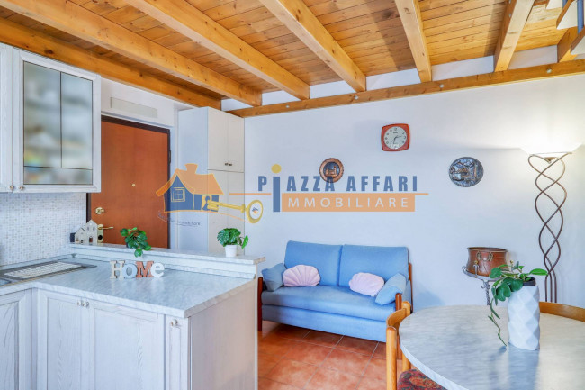 Appartamento in vendita a Brezzo di Bedero