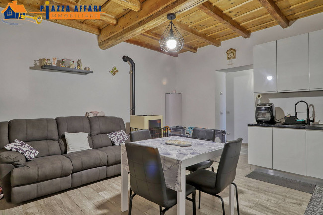 Appartamento in vendita a Luino