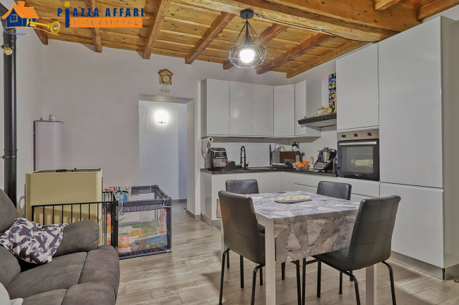 Appartamento in vendita a Luino