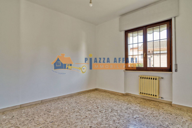 Villa Bifamigliare in vendita a Caronno Varesino