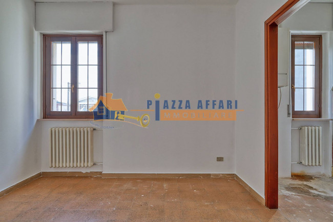 Villa Bifamigliare in vendita a Caronno Varesino