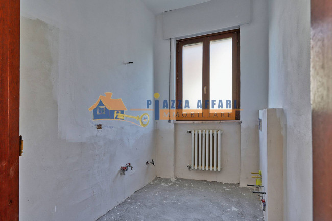 Villa Bifamigliare in vendita a Caronno Varesino