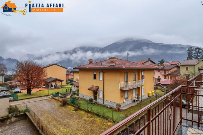 Appartamento in vendita a Brusimpiano