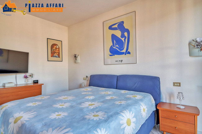Villa in vendita a Marchirolo