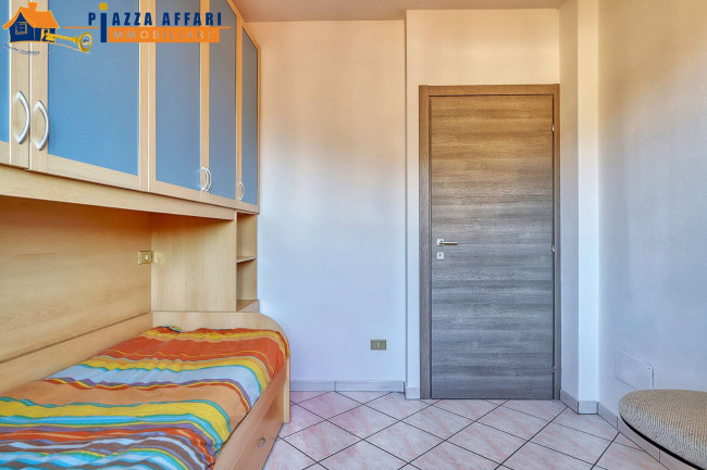 Villa in vendita a Marchirolo