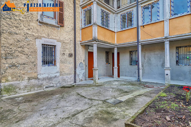 Porzione di Casa Terra / Cielo in vendita a Cugliate-Fabiasco