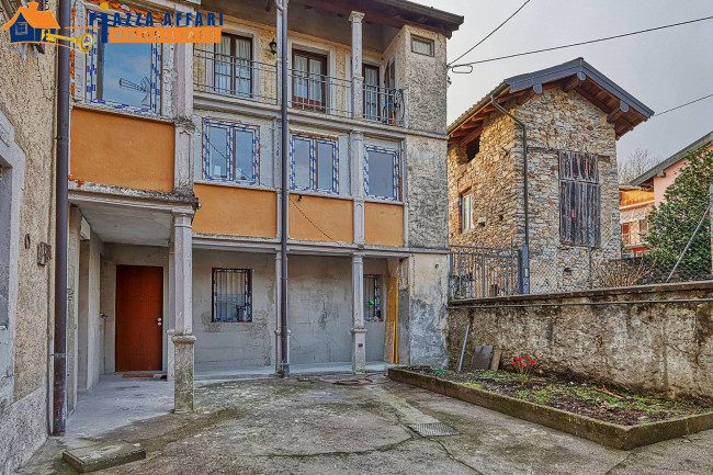 Porzione di Casa Terra / Cielo in vendita a Cugliate-Fabiasco