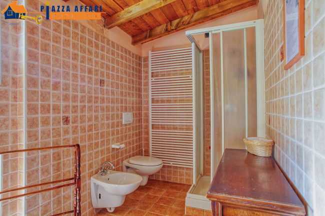 Villa in vendita a Valganna