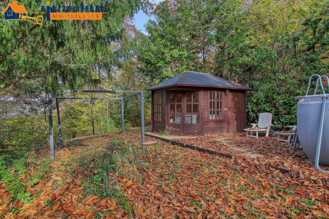 Villa in vendita a Valganna