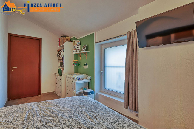 Porzione di Casa Terra / Cielo in vendita a Biandronno