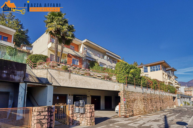 Villette a schiera in vendita a Lavena Ponte Tresa