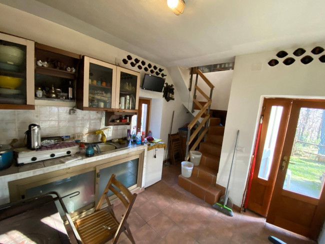 Casa singola in vendita a Cadegliano-Viconago