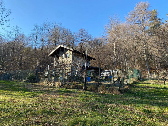 Casa singola in vendita a Cadegliano-Viconago