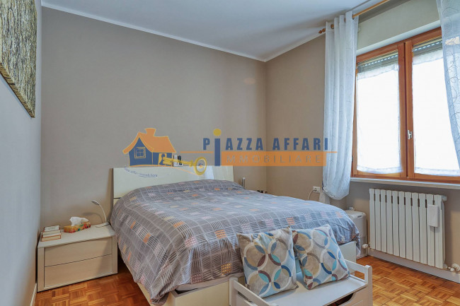 Appartamento in vendita a Caronno Varesino