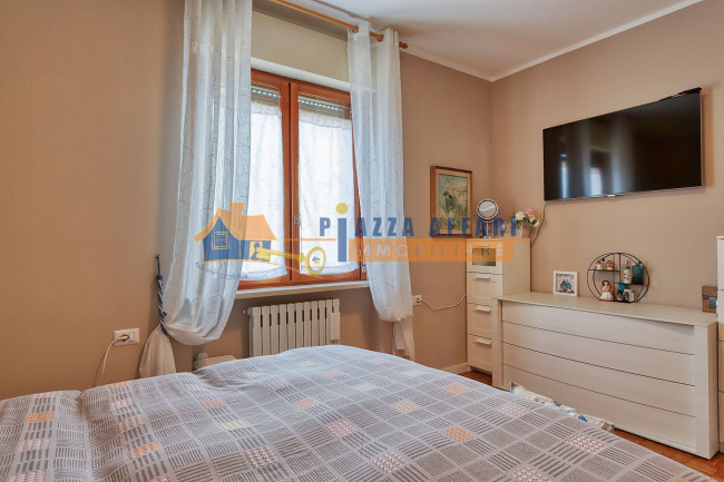 Appartamento in vendita a Caronno Varesino
