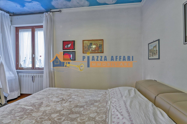 Appartamento in vendita a Caronno Varesino
