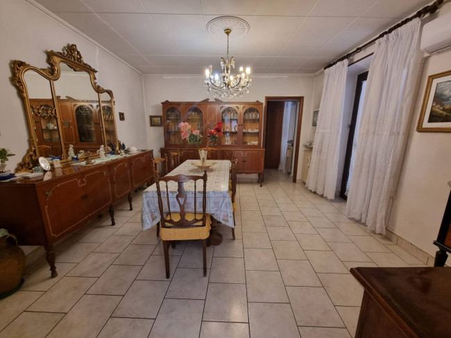 Appartamento in vendita a Arcisate