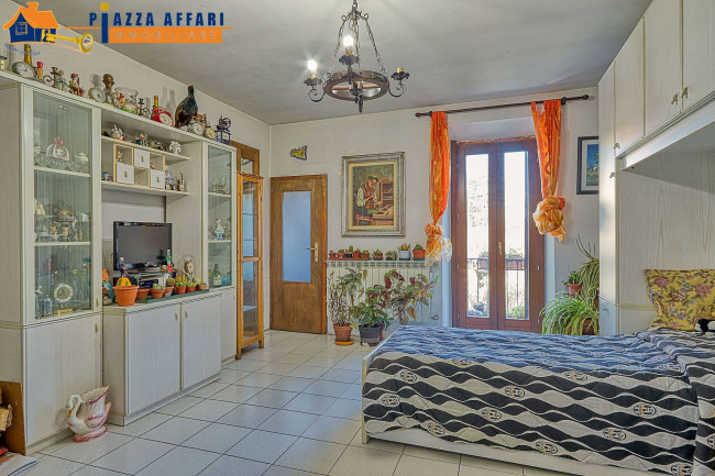 Appartamento in vendita a Marchirolo