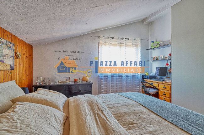 Villa Bifamigliare in vendita a Caronno Varesino