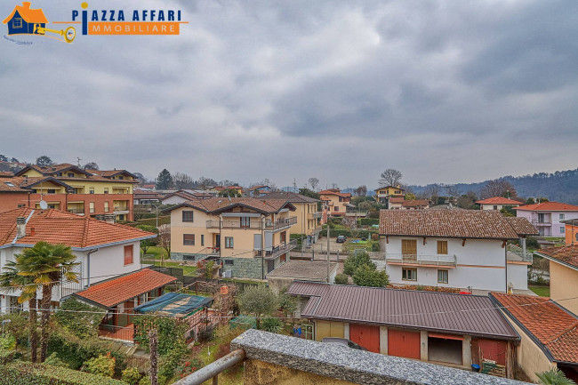 Appartamento in vendita a Cantello