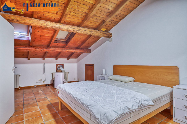 Appartamento in vendita a Lavena Ponte Tresa
