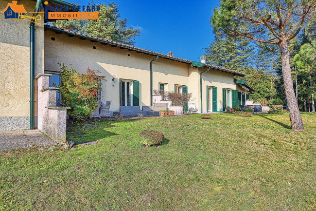 Appartamento in vendita a Lavena Ponte Tresa