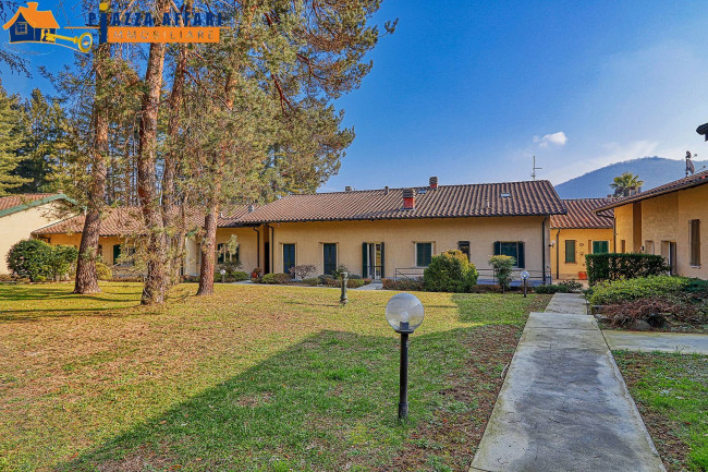 Appartamento in vendita a Lavena Ponte Tresa