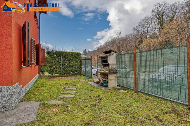 Appartamento in vendita a Cadegliano-Viconago