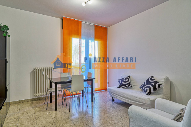 Appartamento in vendita a Jerago con Orago