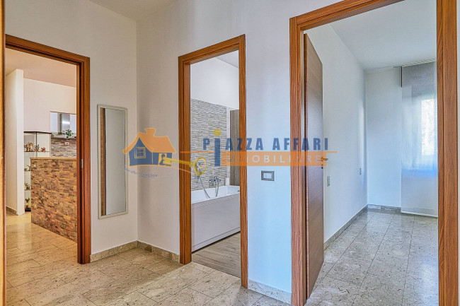 Appartamento in vendita a Jerago con Orago