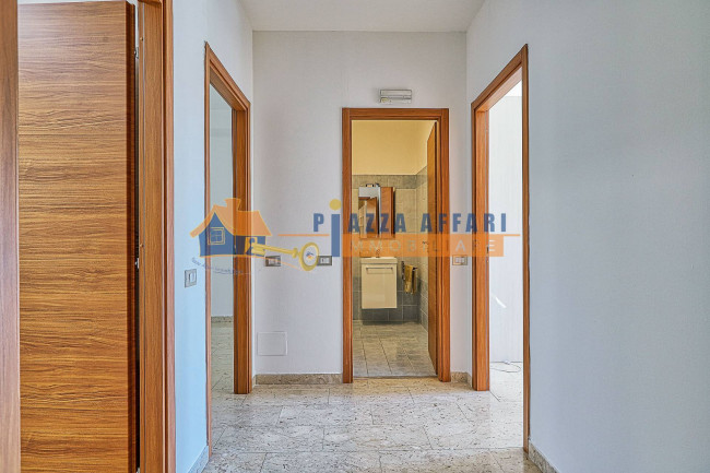 Appartamento in vendita a Jerago con Orago