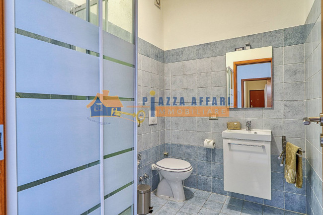 Appartamento in vendita a Jerago con Orago